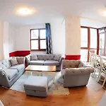 Mountain View 3* 반스코