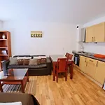 Mountain View شقة فندقية