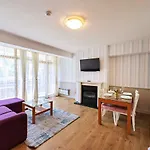 Mountain View Apartmanhotel 3*