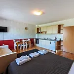 Mountain View شقة فندقية بانسكو
