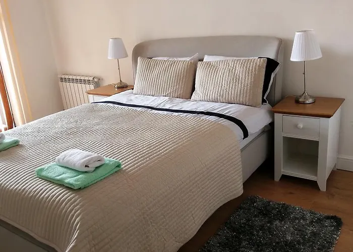 מלון דירות Mountain View בנסקו