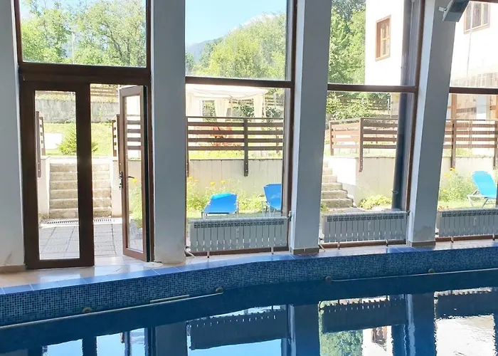 Mountain View בנסקו