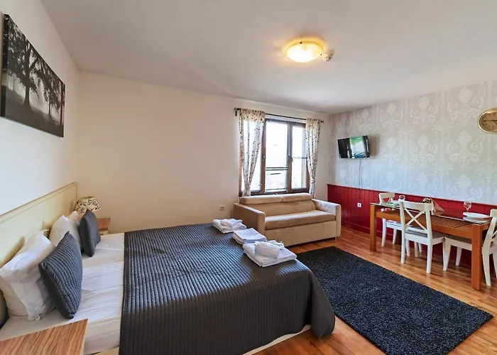 Mountain View 3* בנסקו